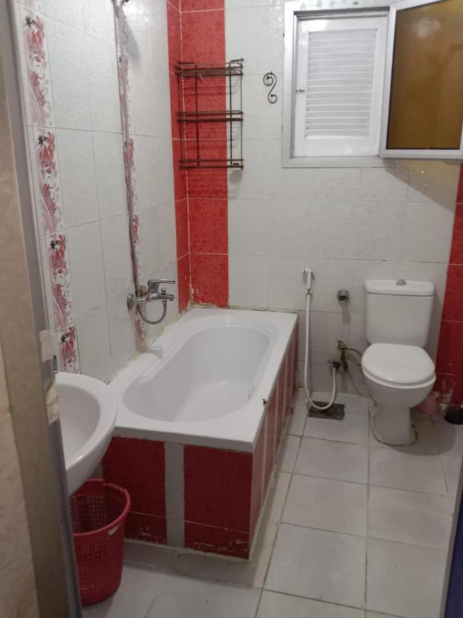 Apartment مفروشة ثلاث غرف لك وحدك قريبة من البحر Alexandria